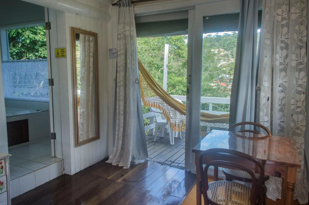 Pousada Casa Da Colina Санту-Антониу-ду-Пиньял Экстерьер фото