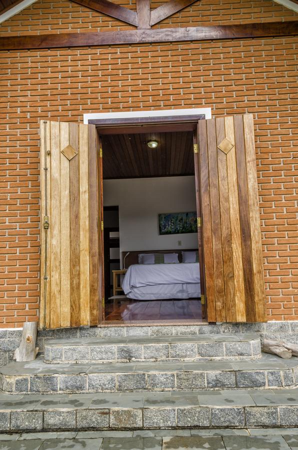 Pousada Casa Da Colina Санту-Антониу-ду-Пиньял Экстерьер фото